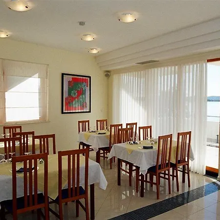 Mare Nostrum Otel Biograd Na Moru