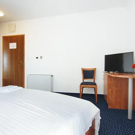 Mare Nostrum Otel Biograd Na Moru