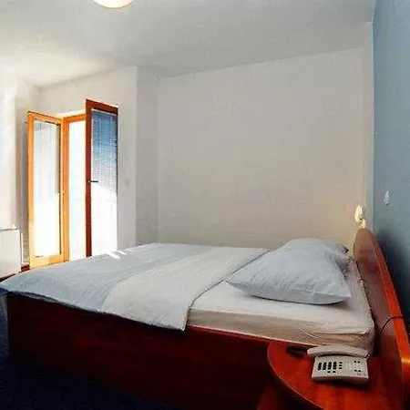 Mare Nostrum Otel Biograd Na Moru